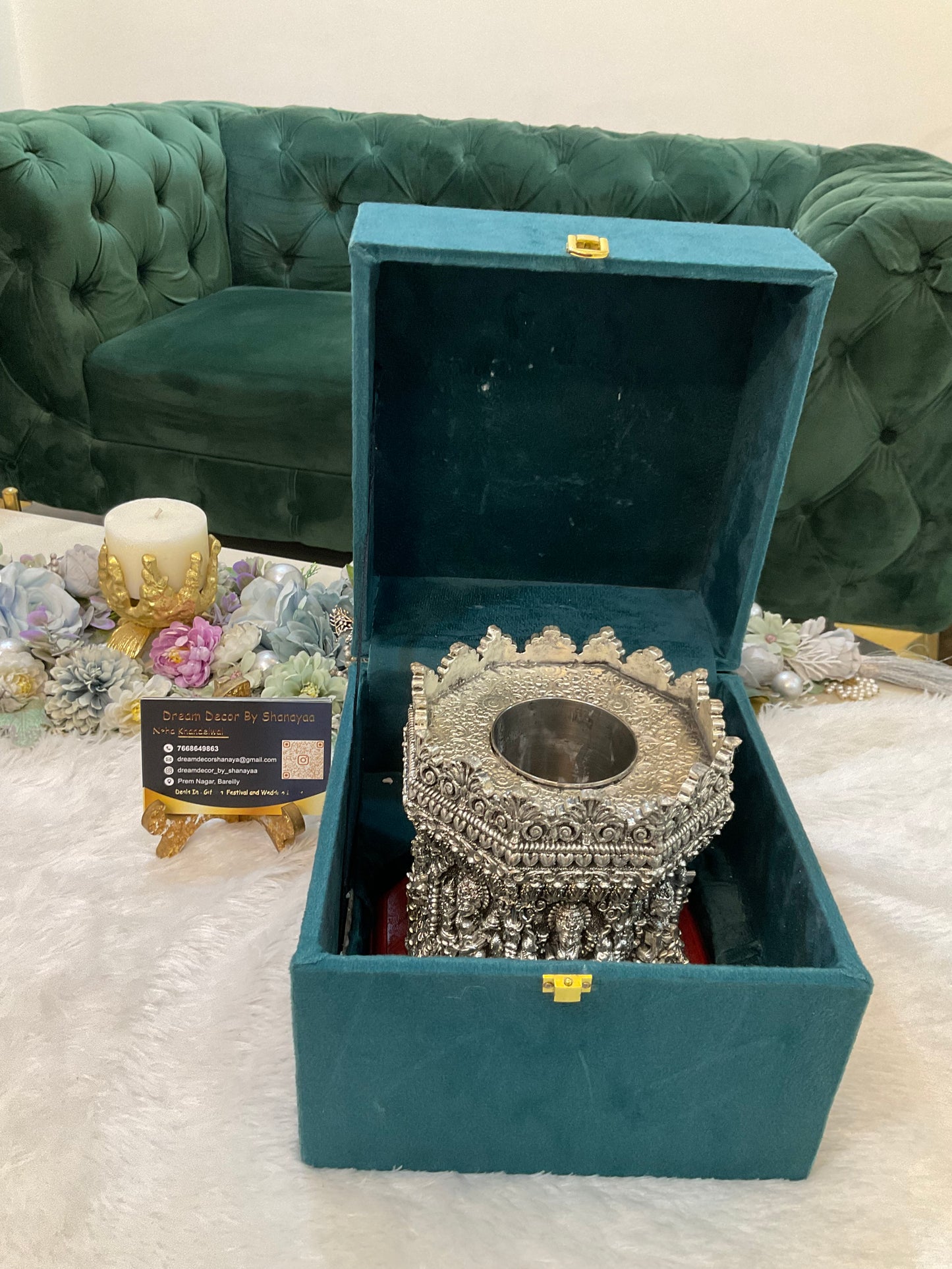 999 Silver Plated Tulsi Pot – Luxury Devotional Décor