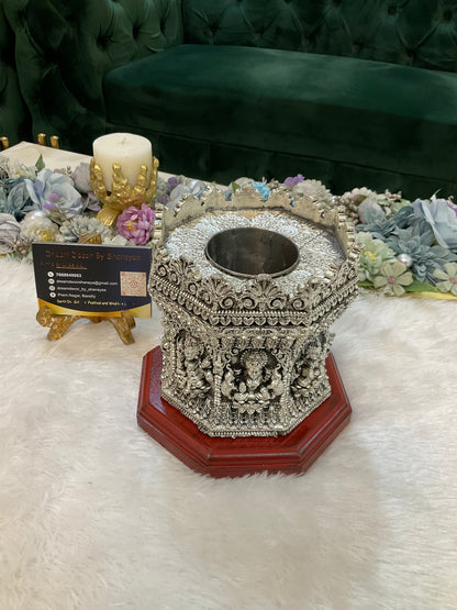 999 Silver Plated Tulsi Pot – Luxury Devotional Décor