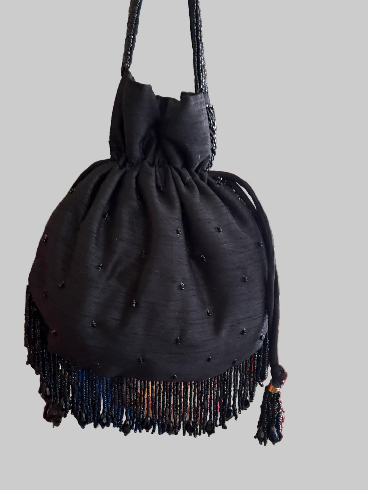 DP111 - Crystal Black Potli