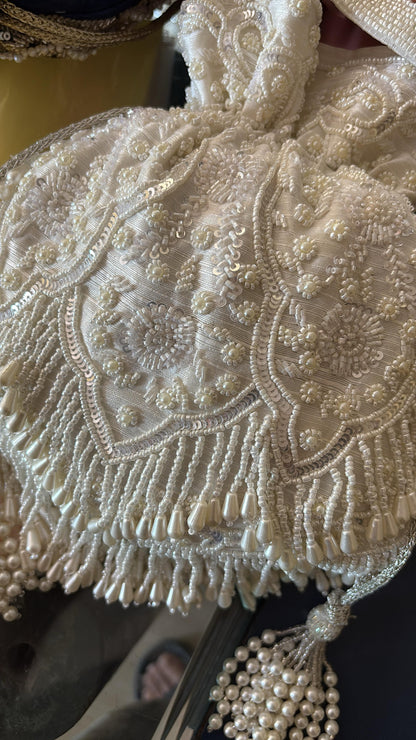 DP110 - Zoya in White – Premium Handcrafted Pearl Potli