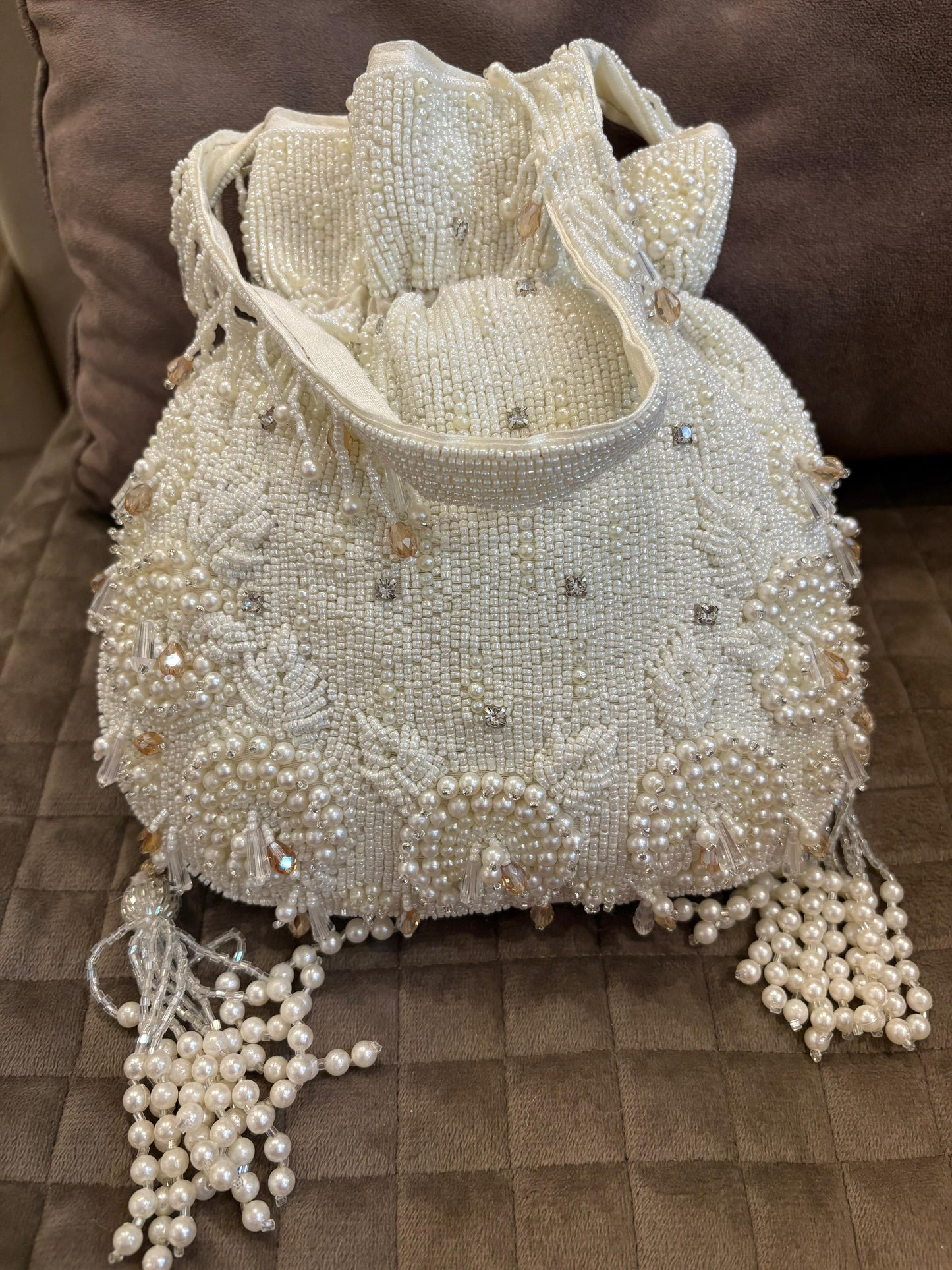 ✨ Timeless • Elegant • Hand-Embroidered ✨