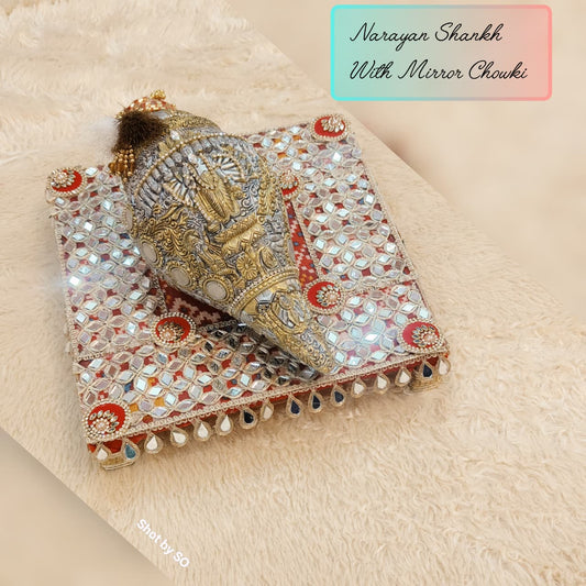 Narayan Shankh with Mirror Chowki