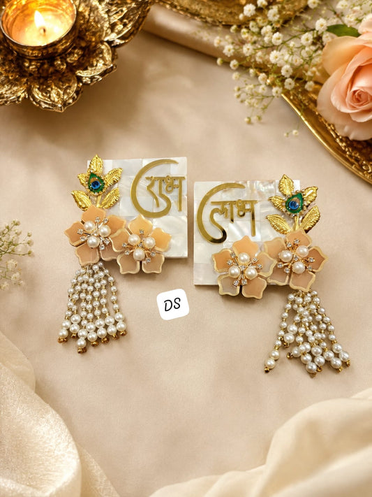 Mother of Pearl Shubh Labh with Resin Flower Décor