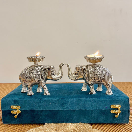 GS106 - Silver Plated Elephant with Tealight Holder