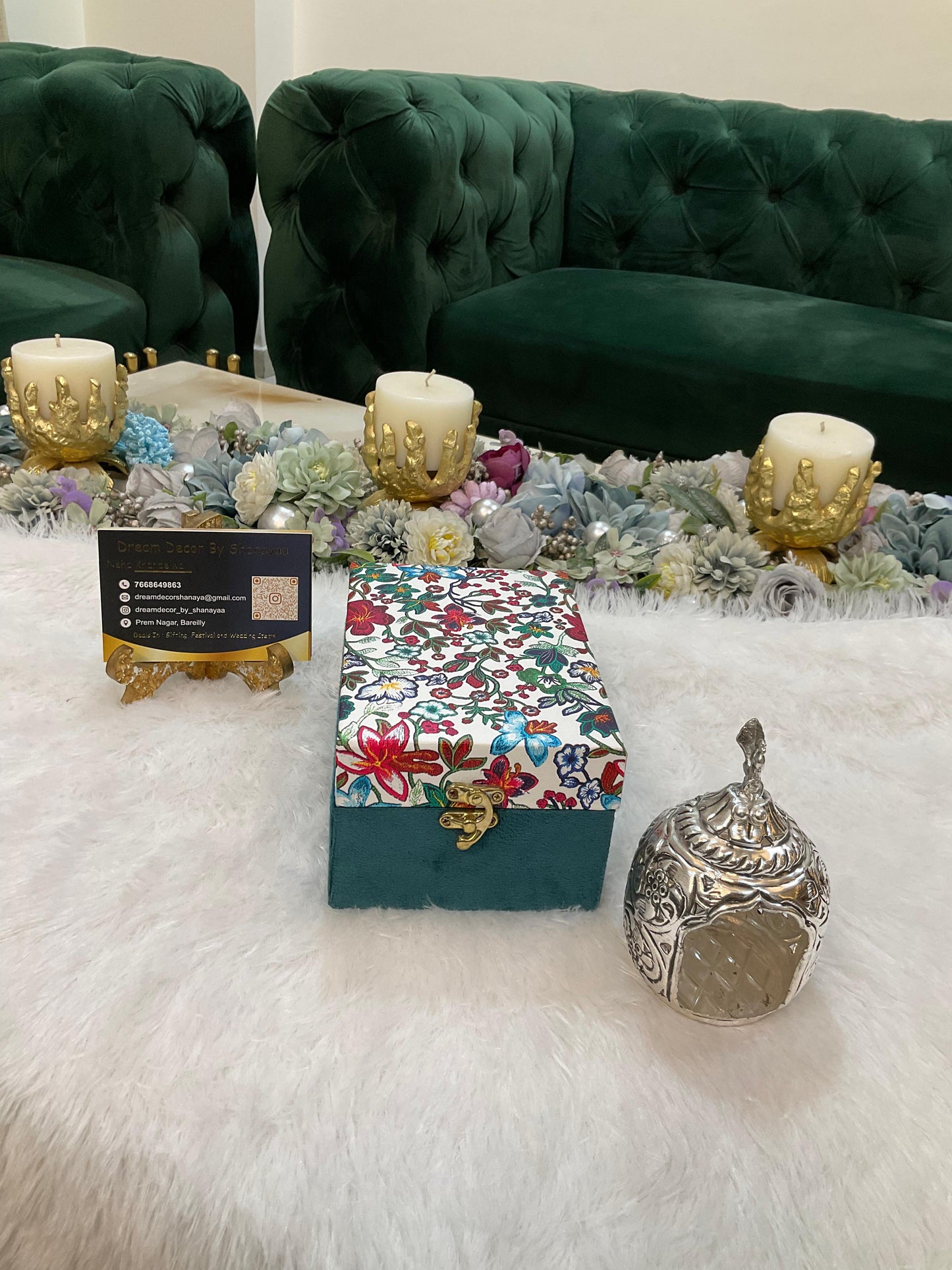 GS102 - Silver Plated Carving Work Tealight Holder