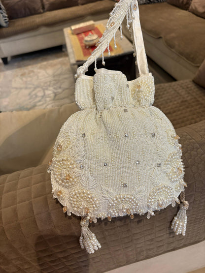 ✨ Timeless • Elegant • Hand-Embroidered ✨