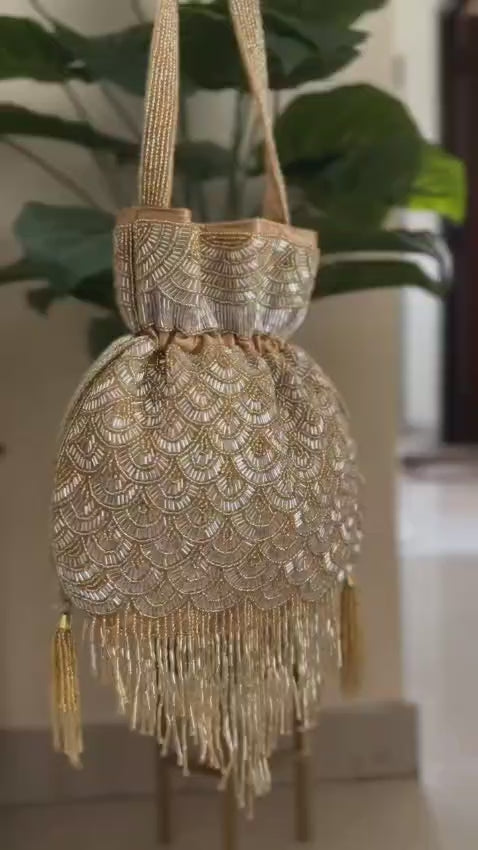 Double-side moti workDouble-side moti work