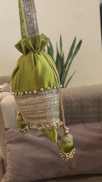 Chique • Classy • Affordable ✨