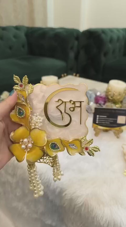 Resin Shubh Labh (4x4” with 8” Tassel)