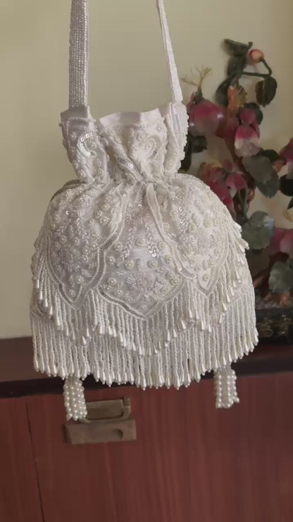 DP110 - Zoya in White – Premium Handcrafted Pearl Potli